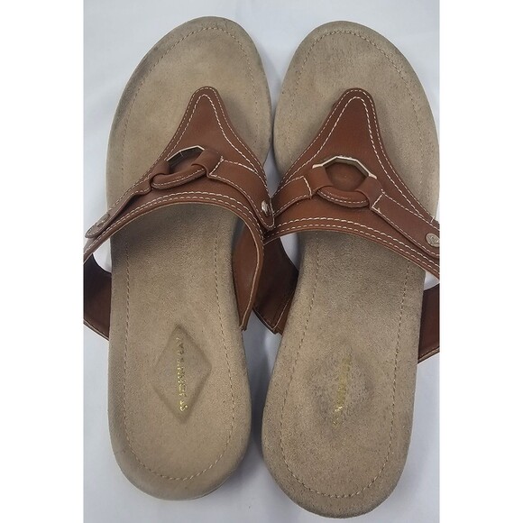 St John's Bay Women's Zion T-Strap Casual Sandal Size 12M Brown Faux Leather - Picture 9 of 11